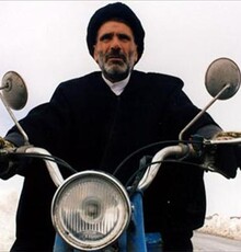 واکنش فرزاد حسنی به انتخاب مهران مدیری برای برنامه سینمایی هفت/ویدیو