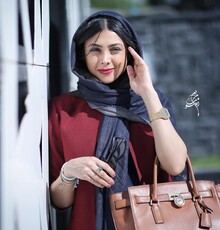 آزاده صمدی
