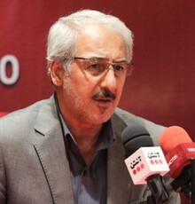 جمشید نظمی: تجمع تعدادی هوادارنما، باعث تعطیلی تمرینات شد؛ اکبر ایمانی ۷ میلیارد تومان می خواست