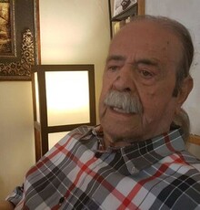 تقدیر از محمد علی کشاورز در جشن «حافظ»