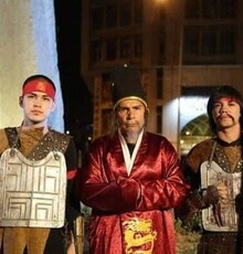 پخش فیلم کوتاه «ریسه‌نامه» و مستند «۱۰ دقیقه» از تلویزیون