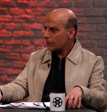 تیتر عجیب کیهان: پورنو ساز معروف؛ تحلیل‌گر برنامه هفت!