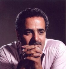 فاضل جمشیدی با گروه همایون پرنیا روی صحنه می‌رود
