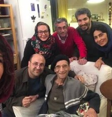 عکس | سلفی شهره سلطانی و دیگران با حسین محب‌اهری