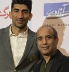 رعنا آزادی ور و علیرضا بیرانوند در اکران مردمی یک فیلم