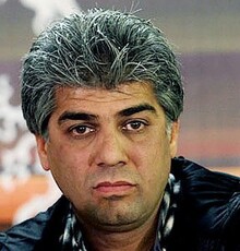 ستار اورکی ملودی «پدر» را می نوازد