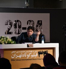 الان تعداد قابل ملاحظه ای کارگردان داریم که بسیاری از آثارشان فیلم نیستند
