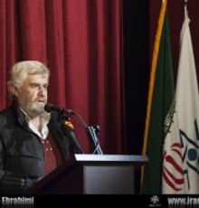 مشکلی که بازیگری برای عنایت بخشی ایجاد کرد