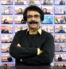 اگر دولت حقوق یک سال آینده را به من بدهد، ۱۰ خواننده خوب تحویل جامعه می‌دهم / آهنگی به خوبی آهنگ‌های قدیمی‌ام پیدا نمی‌شود / از دست رئیس‌جمهور سابق دلخورم