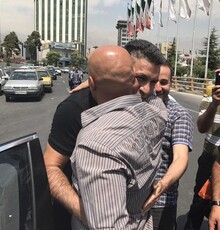 برخورد گرم دایی با منصوریان