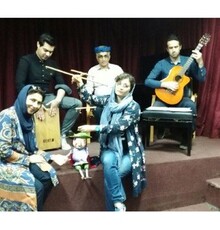 اجرای خیابانی و شاد نمایش «خسیس»