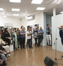 متاسفانه، اراذلی را داریم که لباس هنر تن کرده‌اند!