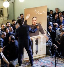 عارف لرستانی راهی خانه ابدی‌اش در سرزمین پدری‌ شد