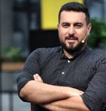 «محسن کیایی» به جرگه مجریان پیوست