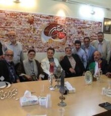 حضور حسین فرح بخش در جامعه مداحان وعذر خواهی از سوئ تفاهم های به وجود آمده /تصویر