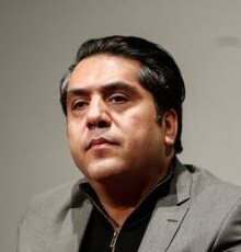 مانی رهنما «شب آوازی با پیانو» را برگزار می‌کند