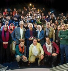 تولد شمس لنگرودی در نمایش «دارم اینجا تجزیه می‌شم»