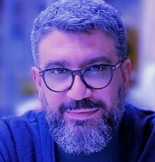 عذرخواهی رضا رشیدپور از علیرضا علیفر؛ پیشانی‌ تان را با کسب اجازه می ‌بوسم