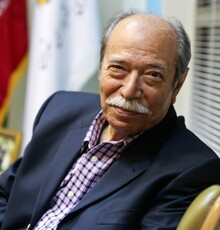 علی نصیریان: نظام سانسور به ما اجازه فکر کردن نمی‌دهد