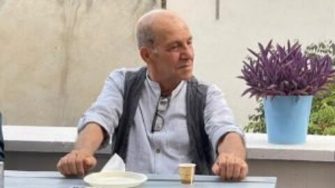 دیدار جمعی از هنرمندان با واروژ کریم‌مسیحی/ یادی از خاطرات گذشته