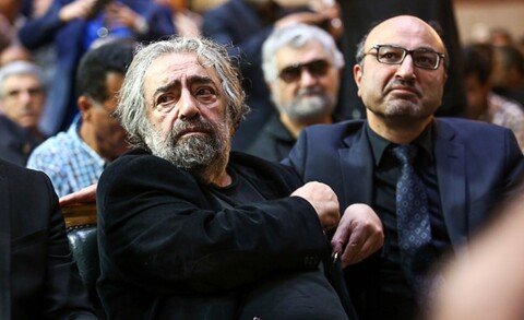 مراسم یادبود ناصر ملک مطیعی با حضور هنرمندان برگزار شد 