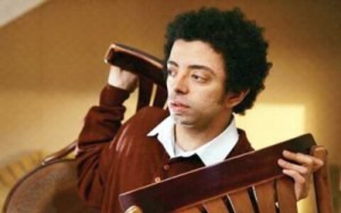 آخرین وضعیت فرزین محدث پس از آسیب‌دیدگی سر صحنه