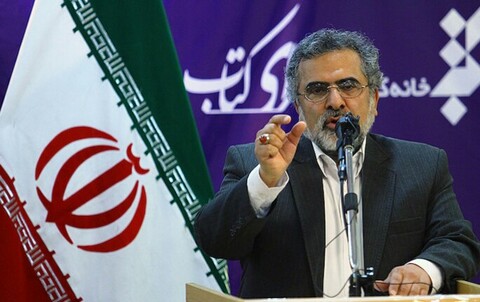 جواد شمقدری: به ما گفتند بیانات رهبری درباره سینما محرمانه است