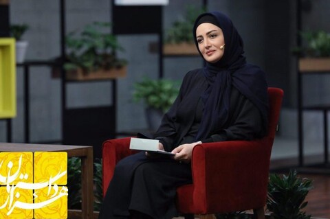 شیلا خداداد با دختران مدرسه درودزن و بیماران پروانه‌ای در «هزار داستان»