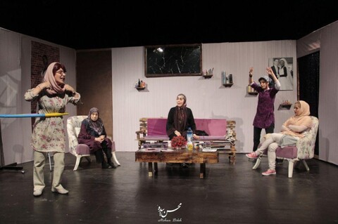 «هایلایت» تمدید شد