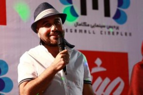 خاطره رضا عطاران از سختی‌های کار در شهرستان‌ها