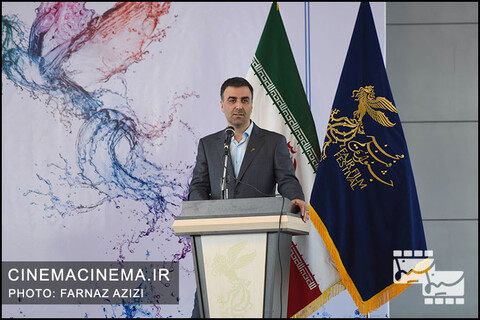 گزارش نشست خبری ابراهیم داروغه‌زاده/ هیچ نهادی اسپانسر جشنواره فیلم فجر نیست