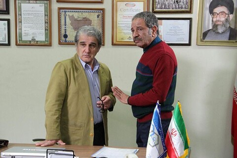 سلطانی «در جستجوی آرامش» را دنبال می‌کند
