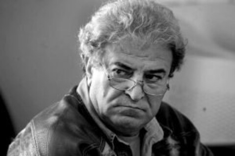 هژیرآزاد: ۱۳ میلیون از «معمای شاه» طلب دارم/ کسی در سازمان پاسخگو نیست