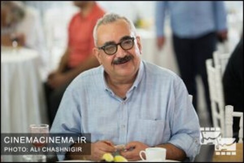 فرزاد موتمن: تا مشخص شدن وضعیت اکران «سراسر شب» کار جدیدی شروع نمی‌کنم