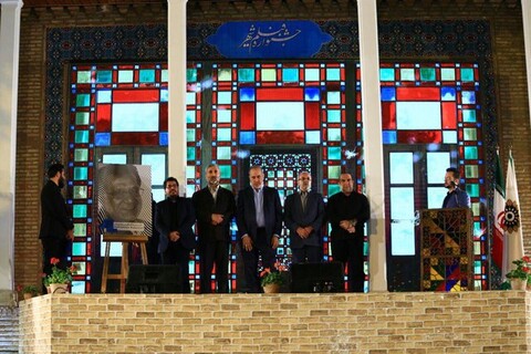 افتتاحیه جشنواره فیلم شهر با تقدیر از فاطمه معتمد آریا، مرحوم کاسه‌ساز و یادی از وحید نصیریان