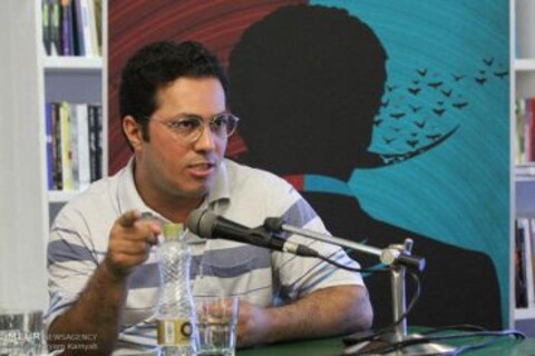 نیما جوان: «افسانه شاعر گمنام» سپانلو منتشر می‌شود
