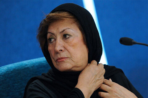 قدردانی از پری صابری در تالار وحدت