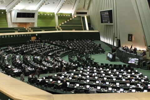 رشد سینمای ملی در گرو هم‌افزایی دستگاه‌های فرهنگی است