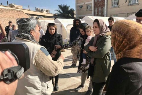 نیکی کریمی کمک‌های مردمی جمع شده برای زلزله زدگان را به حساب من ریخت!