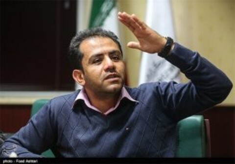 گفت‌وگو با احسان عبدی‌پور، کارگردان فیلم «پاپ» / هیچ‌وقت فیلم را مهندسی نمی‌کنم