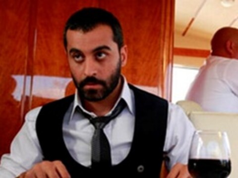بازیگر «قلاده‌های طلا»: همواره بازی در آثار متفاوت را می‌پذیرم