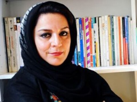 تهمینه میلانی : از طرف فرج الله سلحشور تماس گرفتند و از من حلالیت طلبیدند