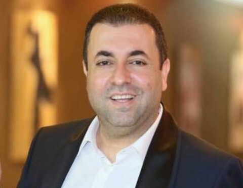 پیام عزیزی