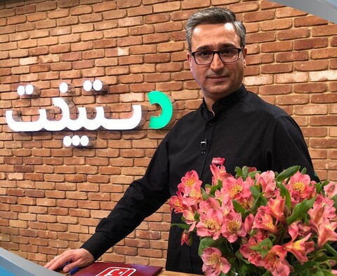 گفت وگو با مجری «دستپخت»،به سبک مجلات خانوادگی!