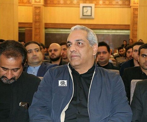 حضور گسترده هنرمندان در مراسم هفتم عارف لرستانی