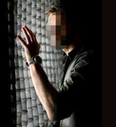 پلیس:خواننده پاپ دستگیرشده،به یک دختر تجاوز و از او اخاذی کرده است