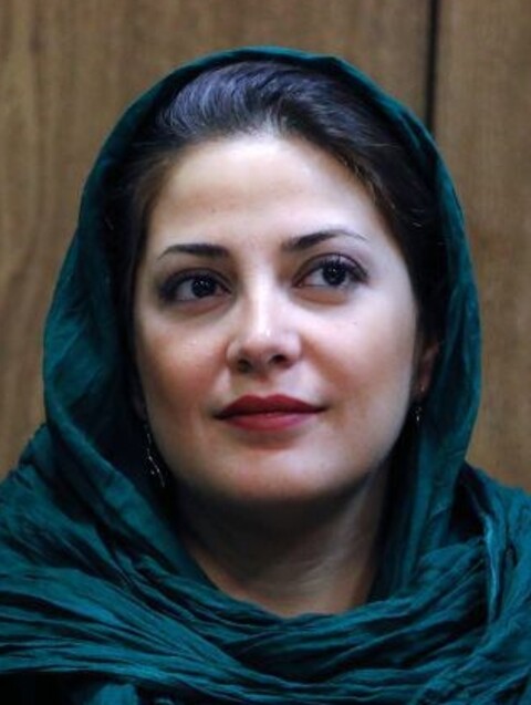 طناز طباطبایی