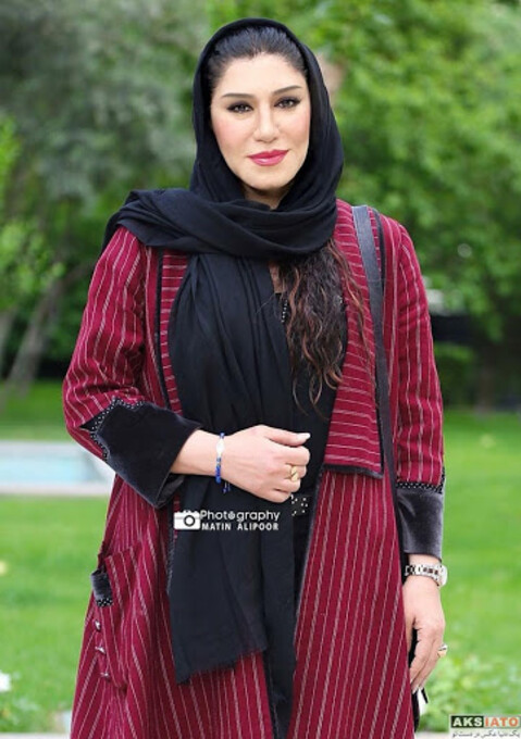نسیم ادبی: به شدت با اجرای آنلاین موافقم؛ فضای تازه ربطی به کرونا ندارد!