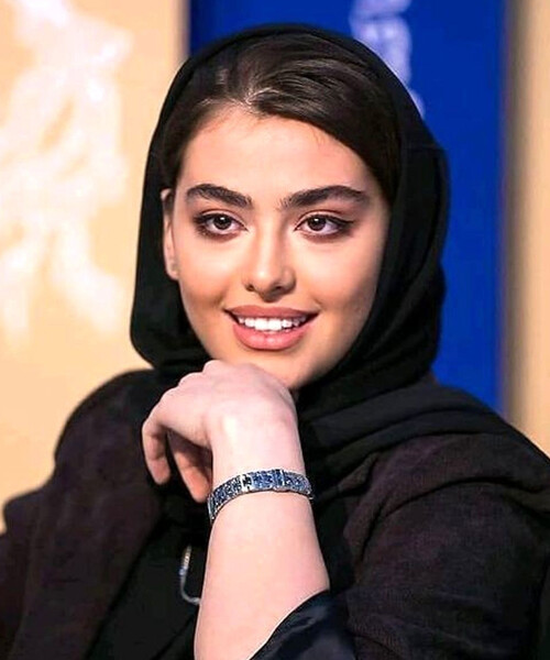 ریحانه پارسا