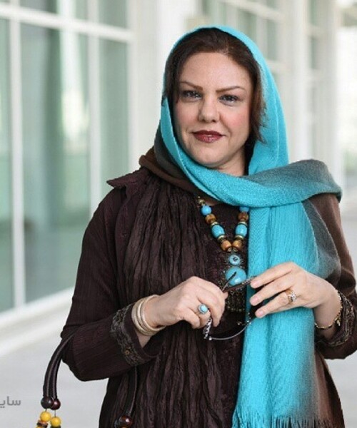 افسانه چهره آزاد